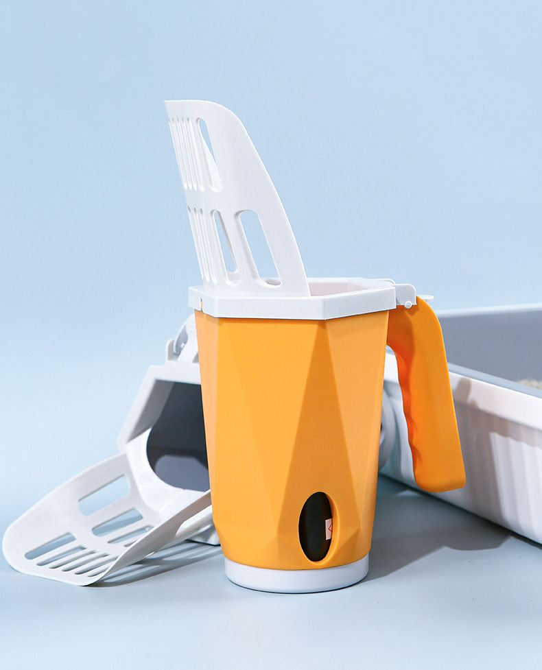EVEREASE integrated cat litter scoop with built-in waste bag dispenser in orange and white plastic