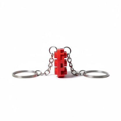 EVEREASE red heart shaped interlocking keychain set for couples on a white background